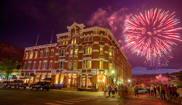 Strater-Hotel-Fireworks-Durango_SmithPhotography_courtesy_680-612x354